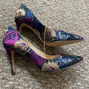 New Jessica Simpson heels